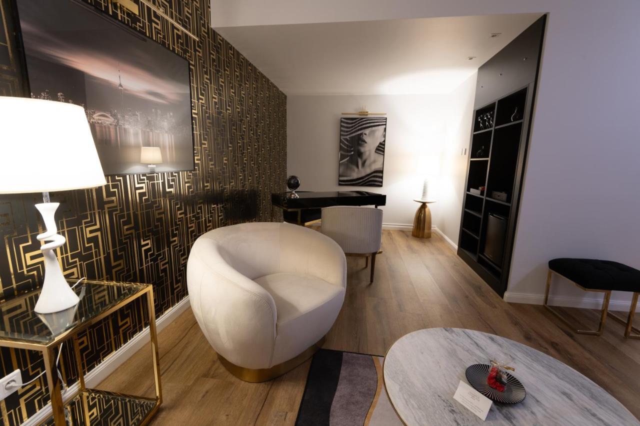 Grand Hotel Du Tonneau D'Or Belfort Eksteriør bilde